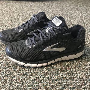 Brooks Beast 16 Running Shoes 10.5